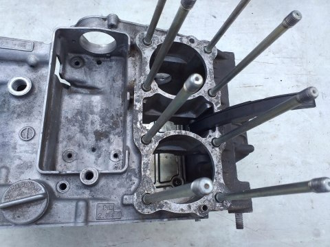 KARTERY BLOK SILNIKA KAWASAKI KZ 440 KARTERY BLOK SILNIKA KAWASAKI KZ 440