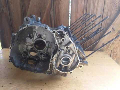 KARTERY BLOK SILNIKA KPL YAMAHA FZR 500 3HJ KARTERY BLOK SILNIKA KPL YAMAHA FZR 500 3HJ