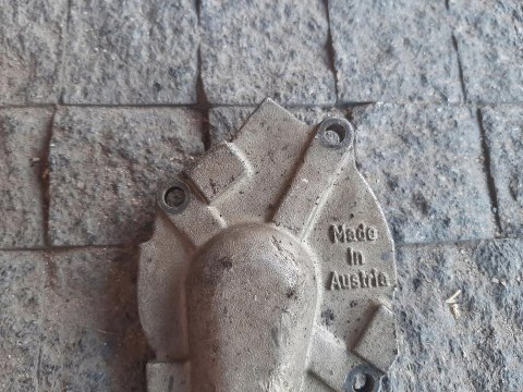 POKRYWA DEKIEL POMPY WODY KTM SX 525