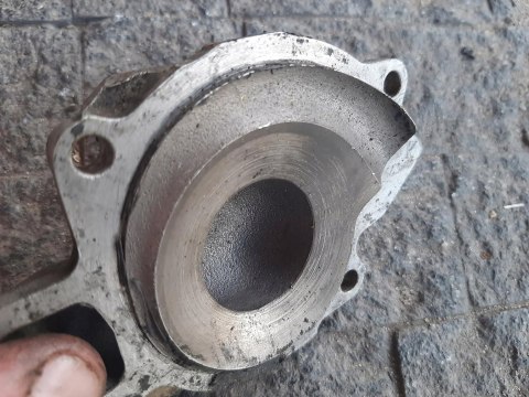 POKRYWA DEKIEL POMPY WODY KTM SX 525