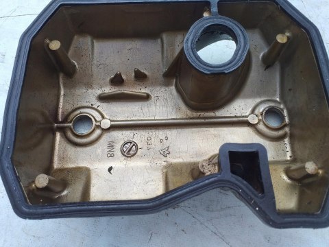 POKRYWA ZAWORÓW GŁOWICY HONDA NTV 650