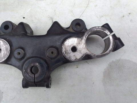 PÓŁKA GÓRNA ZAWIESZENIA SUZUKI GSX 550 PÓŁKA GÓRNA ZAWIESZENIA SUZUKI GSX 550
