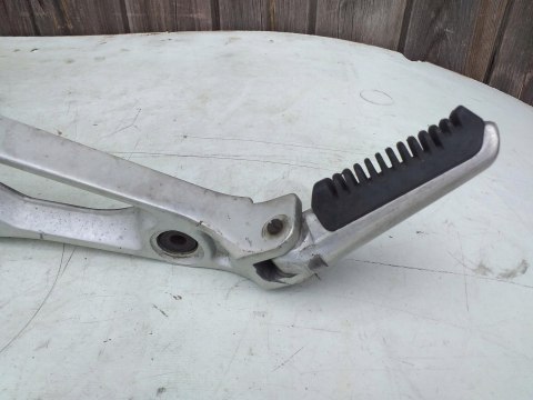 SET PODNÓŻEK SUZUKI GSX 550 SET PODNÓŻEK SUZUKI GSX 550