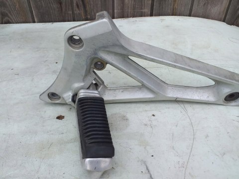 SET PODNÓŻEK SUZUKI GSX 550 SET PODNÓŻEK SUZUKI GSX 550