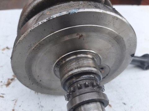 WAŁ KORBOWY KORBOWÓD DAELIM VT 125 WAŁ KORBOWY KORBOWÓD DAELIM VT 125