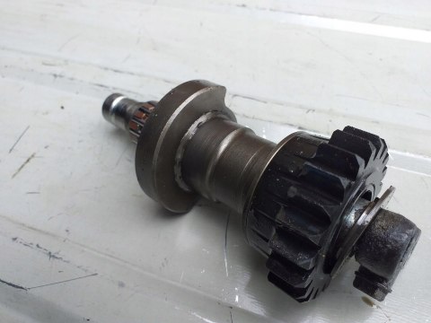 WAŁEK BALANSUJĄCY BALANSER HONDA CBR 1000F SC21E WAŁEK BALANSUJĄCY BALANSER HONDA CBR 1000F SC21E
