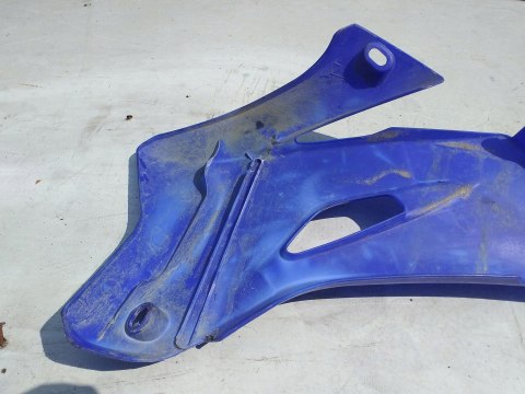 BOCZEK BOK OSŁONA OWIEWKA YAMAHA YZ 250 450 BOCZEK BOK OSŁONA OWIEWKA YAMAHA YZ 250 450