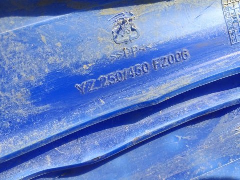 BOCZEK BOK OSŁONA OWIEWKA YAMAHA YZ 250 450 BOCZEK BOK OSŁONA OWIEWKA YAMAHA YZ 250 450