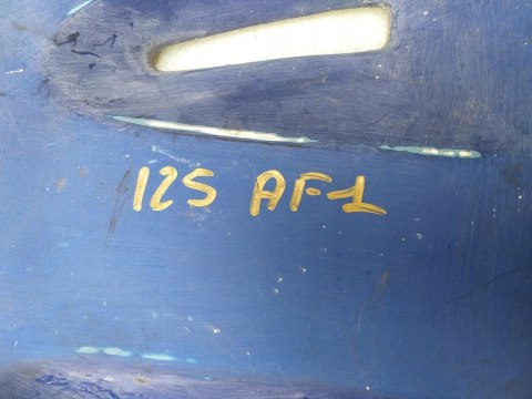 PŁUG ŁĄCZNIK WYPEŁNIENIE PLASTIK APRILIA AF1 125