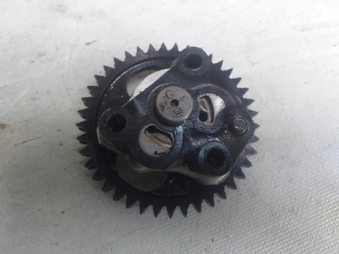 POMPA OLEJU YAMAHA BRUIN 250 POMPA OLEJU YAMAHA BRUIN 250