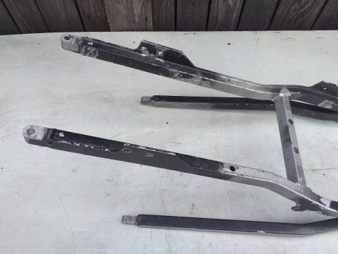STELAŻ OGON TYŁ ZADUPEK KAWASAKI ZXR 750 STELAŻ OGON TYŁ ZADUPEK KAWASAKI ZXR 750