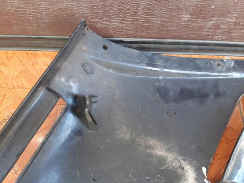 OWIEWKA BOCZEK OSŁONA YAMAHA FZR 400