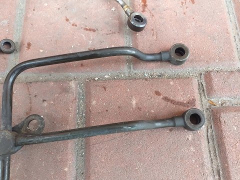 PRZEWODY OLEJOWE KPL KAWASAKI GPZ 500 PRZEWODY OLEJOWE KPL KAWASAKI GPZ 500