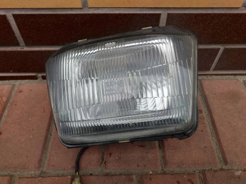 REFLEKTOR LAMPA PRZÓD KAWASAKI GPZ 500 REFLEKTOR LAMPA PRZÓD KAWASAKI GPZ 500