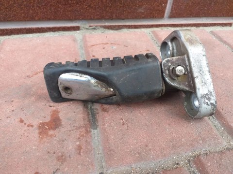 SET PODNÓŻEK KAWASAKI GPZ 500 SET PODNÓŻEK KAWASAKI GPZ 500