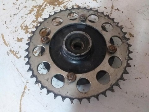 ZABIERAK ZĘBATKA KOŁA TYŁ YAMAHA XT 600 ZABIERAK ZĘBATKA KOŁA TYŁ YAMAHA XT 600