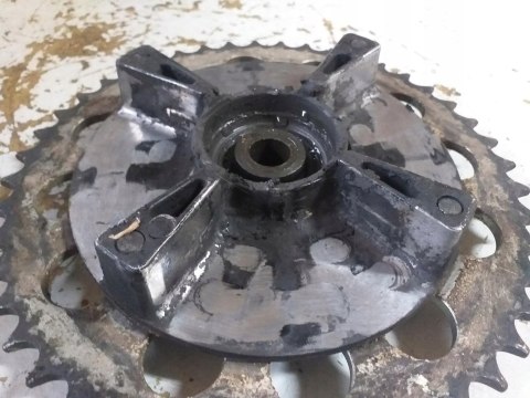 ZABIERAK ZĘBATKA KOŁA TYŁ YAMAHA XT 600 ZABIERAK ZĘBATKA KOŁA TYŁ YAMAHA XT 600