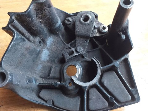 OSLONA ZĘBATKI SUZUKI GSXR 600 K3 OSLONA ZĘBATKI SUZUKI GSXR 600 K3