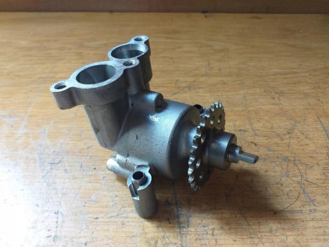 POMPA OLEJU OLEJOWA SMOK YAMAHA FJR 1300 POMPA OLEJU OLEJOWA SMOK YAMAHA FJR 1300