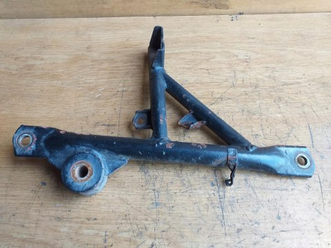 STELAŻ UCHWYT MOCOWANIE SUZUKI QUADRUNNER 250