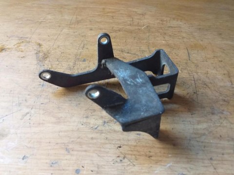 UCHWYT MOCOWANIE SUZUKI QUADRUNNER 250