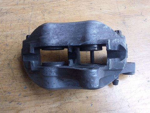 ZACISK HAMULCOWY YAMAHA FJR 1300