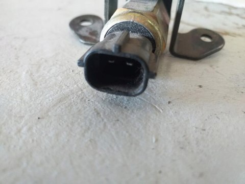 ZAMEK SCHOWKA SIŁOWNIK YAMAHA FJR 1300