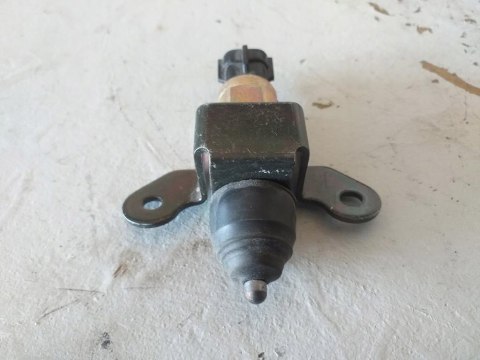 ZAMEK SCHOWKA SIŁOWNIK YAMAHA FJR 1300