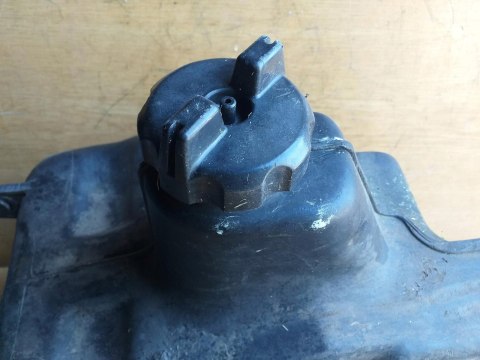 ZBIORNIK PALIWA BAK SUZUKI QUADRUNNER 250 ZBIORNIK PALIWA BAK SUZUKI QUADRUNNER 250