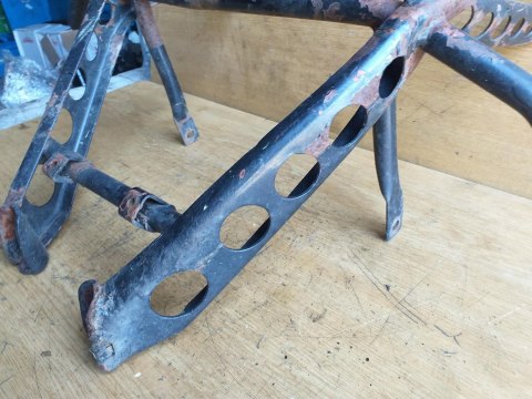 ZDERZAK BUMPER SUZUKI QUADRUNNER 250 ZDERZAK BUMPER SUZUKI QUADRUNNER 250