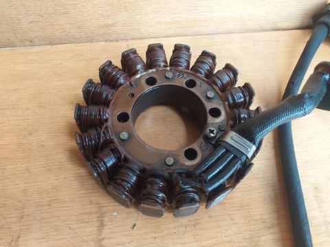 ALTERNATOR STOJAN ISKROWNIK HONDA VF 500 V30 MAGNA ALTERNATOR STOJAN ISKROWNIK HONDA VF 500 V30 MAGNA