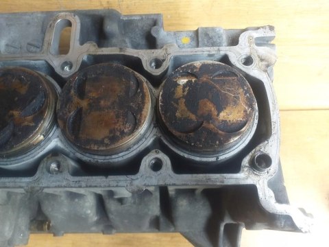 BLOK SILNIKA CYLINDRY TŁOKI KOMPLET BMW K1200 RS