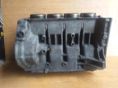BLOK SILNIKA CYLINDRY TŁOKI KOMPLET BMW K1200 RS