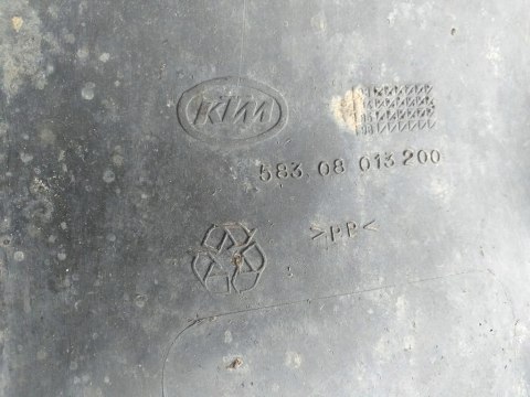 BŁOTNIK CHLAPACZ NADKOLE KTM LC4 620 BŁOTNIK CHLAPACZ NADKOLE KTM LC4 620