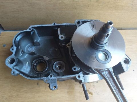 KARTER BLOK SILNIKA POŁÓWKA KTM LC4 620 KARTER BLOK SILNIKA POŁÓWKA KTM LC4 620