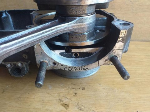 KARTER BLOK SILNIKA POŁÓWKA KTM LC4 620 KARTER BLOK SILNIKA POŁÓWKA KTM LC4 620