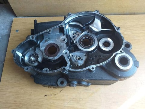 KARTER BLOK SILNIKA POŁÓWKA KTM LC4 620 KARTER BLOK SILNIKA POŁÓWKA KTM LC4 620