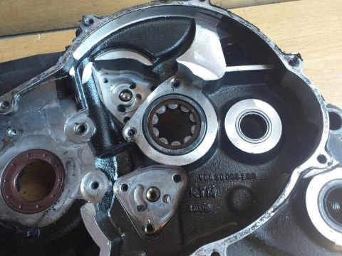 KARTER BLOK SILNIKA POŁÓWKA KTM LC4 620 KARTER BLOK SILNIKA POŁÓWKA KTM LC4 620