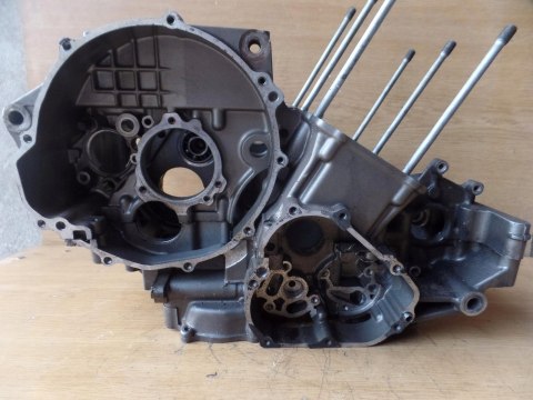 KARTER BLOK SILNIKA YAMAHA TDM 850 3VD KARTER BLOK SILNIKA YAMAHA TDM 850 3VD