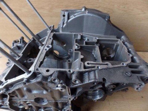 KARTER BLOK SILNIKA YAMAHA TDM 850 3VD KARTER BLOK SILNIKA YAMAHA TDM 850 3VD