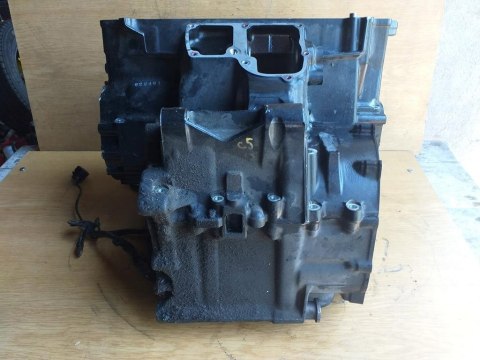 KARTERY CYLINDRY DEFEKT KAWASAKI ZZR 1400 2010R KARTERY CYLINDRY DEFEKT KAWASAKI ZZR 1400 2010R