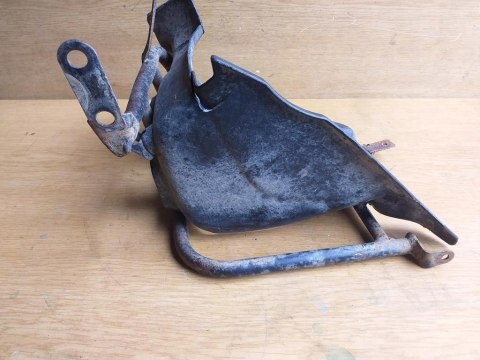 PODŁOGA OSŁONA PODNÓŻKA OWIEWKA KAWASAKI KFX 700