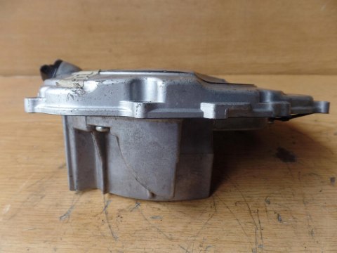 POKRYWA DEKIEL KAPA OSŁONA SILNIKA YAMAHA YZF 750