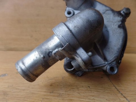 POMPA WODY WODNA YAMAHA YZF 750 POMPA WODY WODNA YAMAHA YZF 750