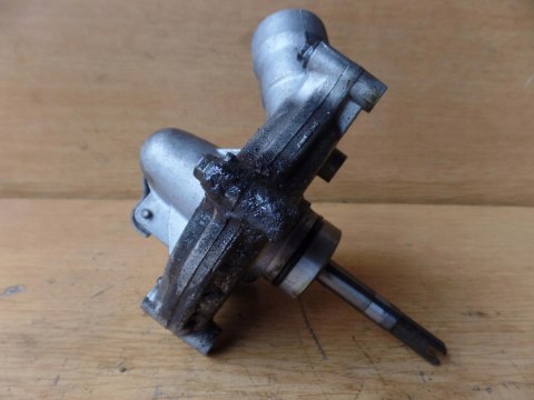 POMPA WODY WODNA YAMAHA YZF 750 POMPA WODY WODNA YAMAHA YZF 750