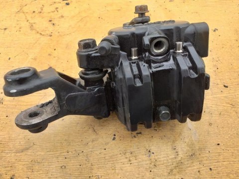ZACISK HAMULCOWY HONDA GL1200 GOLDWING ZACISK HAMULCOWY HONDA GL1200 GOLDWING