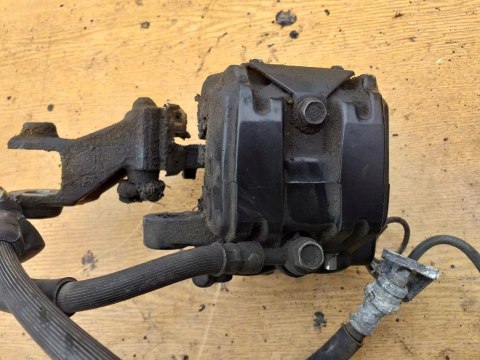 ZACISK HAMULCOWY PRZEWODY HONDA GL1200 GOLDWING