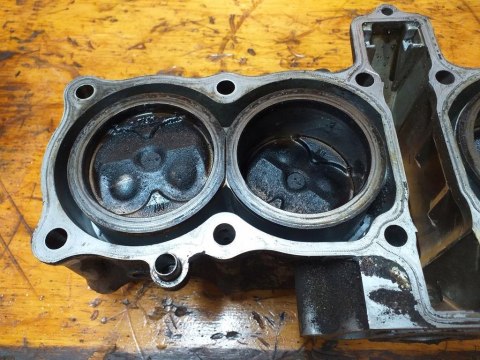 CYLINDER + TŁOKI KPL HONDA CBR 500 F1 PC20E CYLINDER + TŁOKI KPL HONDA CBR 500 F1 PC20E