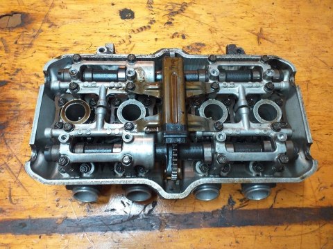 GŁOWICA CYLINDRA KPL HONDA CBR 500 F1 PC20E GŁOWICA CYLINDRA KPL HONDA CBR 500 F1 PC20E
