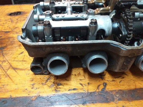 GŁOWICA CYLINDRA KPL HONDA CBR 500 F1 PC20E GŁOWICA CYLINDRA KPL HONDA CBR 500 F1 PC20E